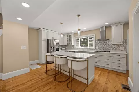 15 Belcher Ave, Brockton, MA 02301