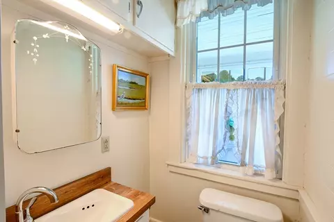1067 Sandwich Rd, Bourne, MA 02561 photo 19