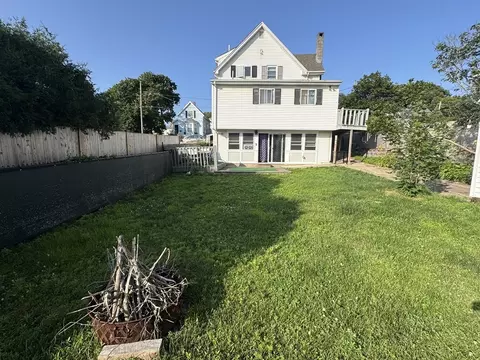 Exterior - 3 Monroe Ct, Gloucester, MA 01930 photo 5 of 7