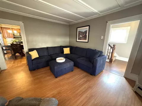 Living - 3 Monroe Ct, Gloucester, MA 01930 photo 2 of 6