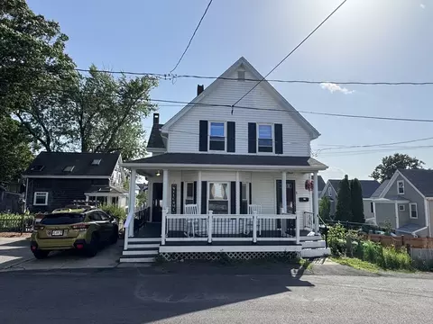 Exterior - 3 Monroe Ct, Gloucester, MA 01930 photo 2 of 7