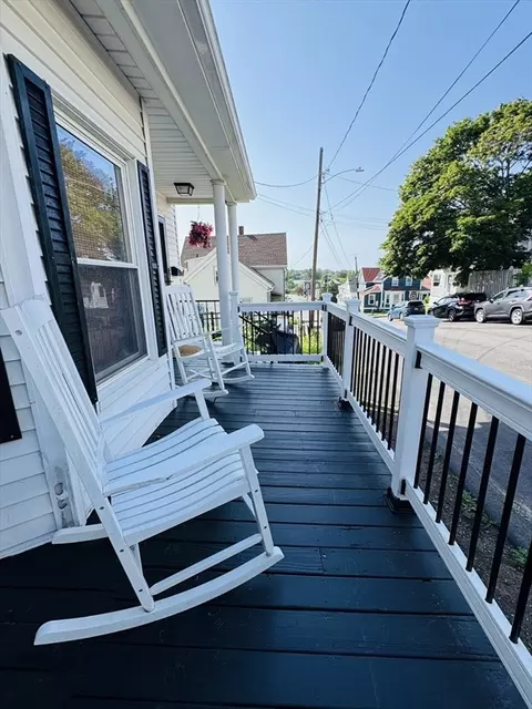 Exterior - 3 Monroe Ct, Gloucester, MA 01930 photo 4 of 7