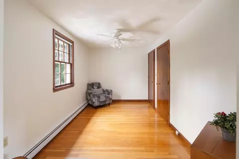 Bedroom - 42 Riverside Dr, Reading, MA 01867 photo 5 of 6