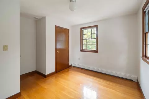 Bedroom - 42 Riverside Dr, Reading, MA 01867 photo 3 of 6