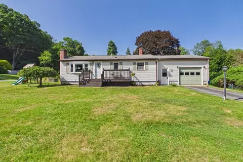 12 Adams Dr, Brimfield, MA 01010