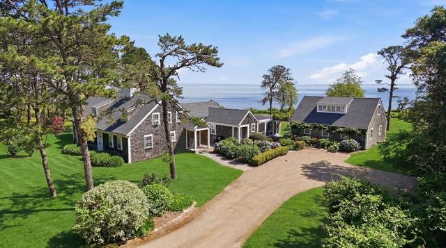 91 Plantingfield Way, Edgartown, MA 02539