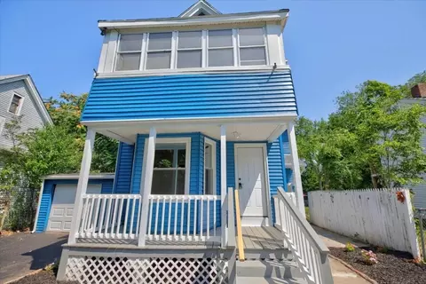 58 Greene St, Springfield, MA 01109 photo 4