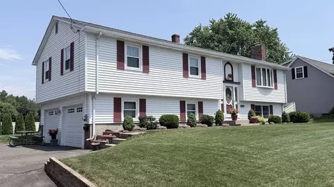 84 Wanda St, Chicopee, MA 01013 photo 1