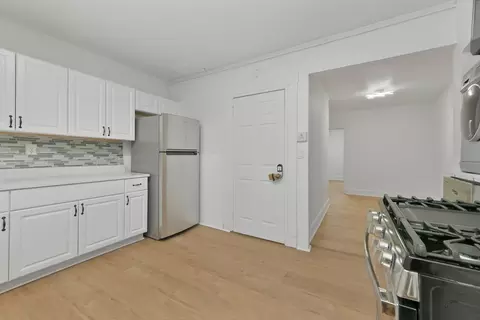 144 Salem St, Boston, MA 02113