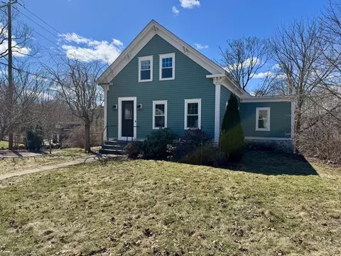 20 South St, Plainville, MA 02762