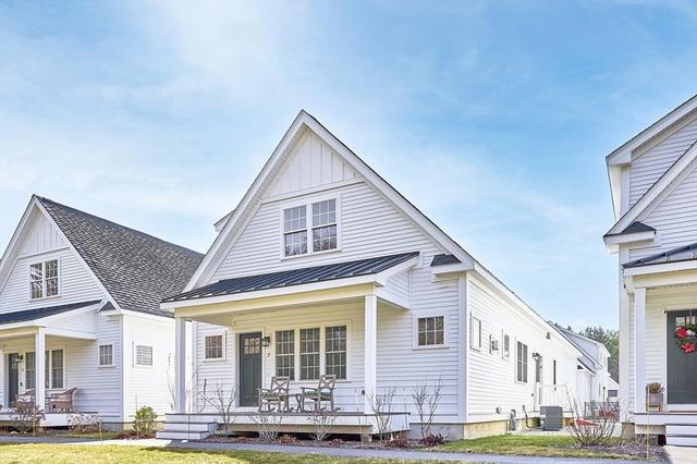 7 Baldwin Ct #7, Harvard, MA 01451