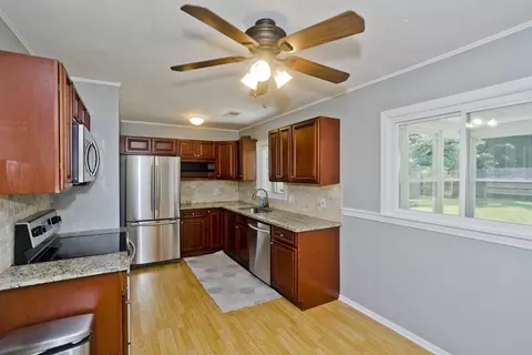 101 Old Farm Rd, Springfield, MA 01119 photo 6