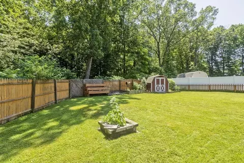 101 Old Farm Rd, Springfield, MA 01119 photo 30