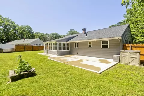 101 Old Farm Rd, Springfield, MA 01119 photo 27