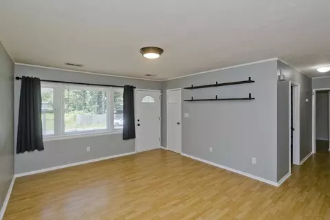 101 Old Farm Rd, Springfield, MA 01119 photo 3