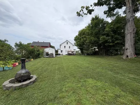 11-13 Maple Ave, Ware, MA 01082 photo 6