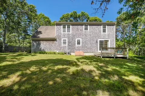 29 Carleton Dr, Mashpee, MA 02649 photo 5