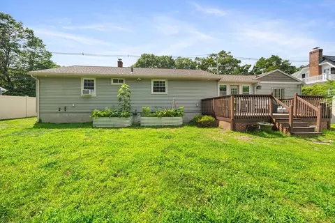 497 Dwight Rd, Springfield, MA 01108 photo 12