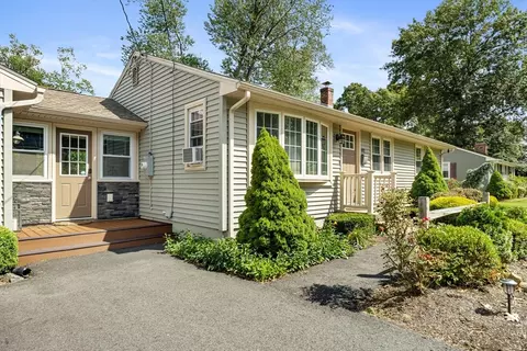 497 Dwight Rd, Springfield, MA 01108 photo 7