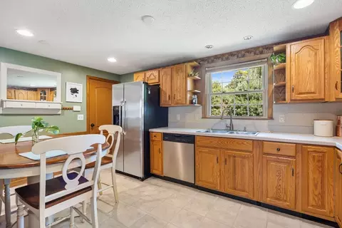 497 Dwight Rd, Springfield, MA 01108 photo 25