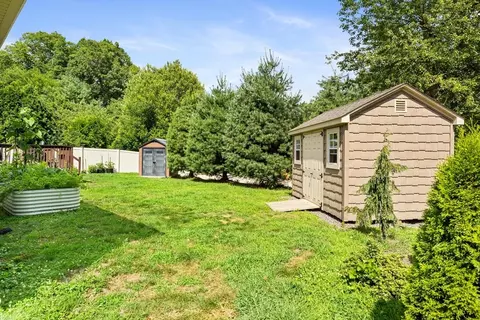 497 Dwight Rd, Springfield, MA 01108 photo 13