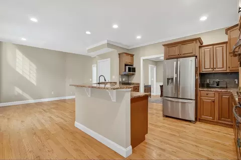 Kitchen - 32 Bissonnette Cir, Southampton, MA 01073 photo 1 of 5
