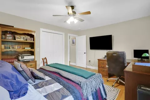 Bedroom - 32 Bissonnette Cir, Southampton, MA 01073 photo 2 of 5