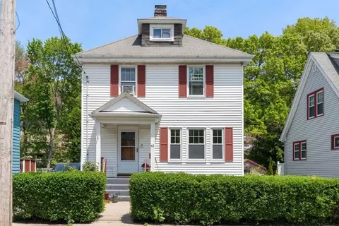 41 Glendower Rd, Roslindale, MA 02131