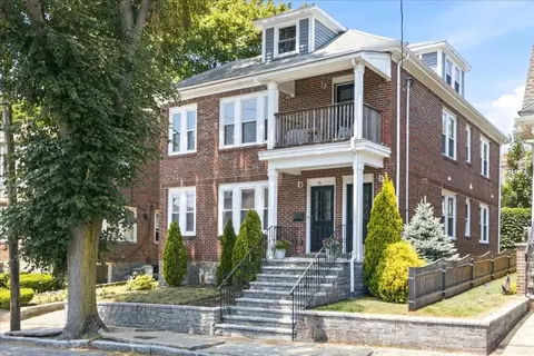 46-48 Franconia St #1, Boston, MA 02122