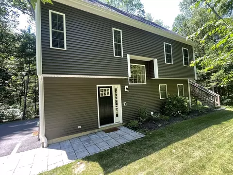 58 Adams St, Medway, MA 02053