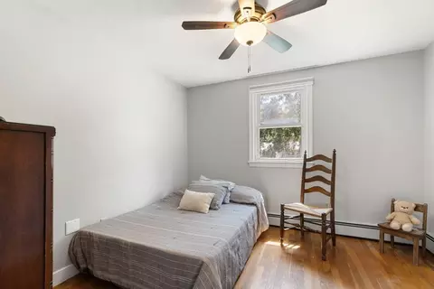 Bedroom - 5 Paradise Rd, Beverly, MA 01915 photo 4 of 5