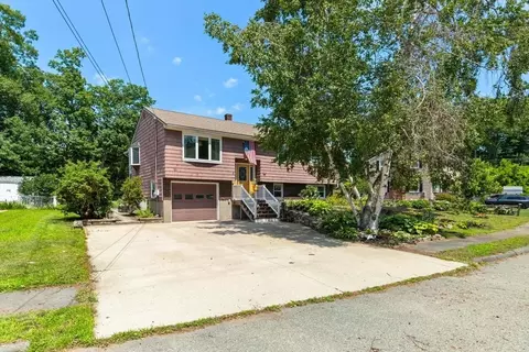 Exterior - 5 Paradise Rd, Beverly, MA 01915 photo 1 of 7
