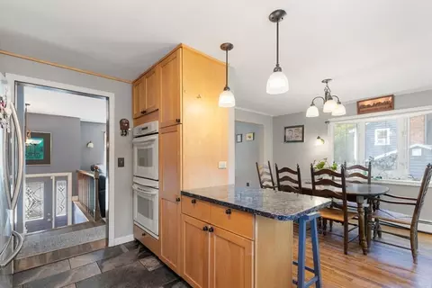 Kitchen - 5 Paradise Rd, Beverly, MA 01915 photo 2 of 4