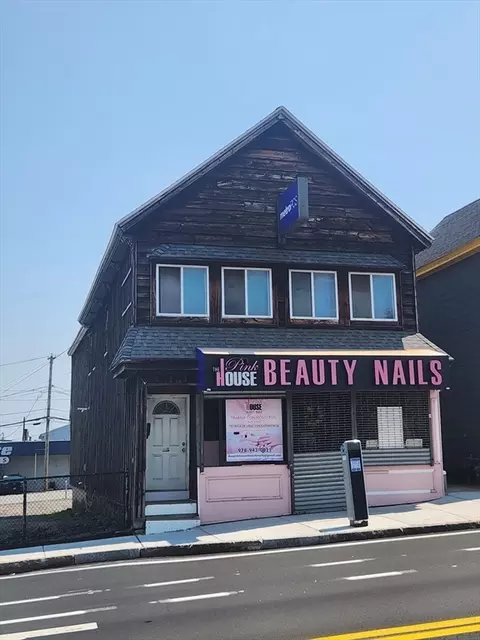 30 S Broadway, Lawrence, NJ 08439