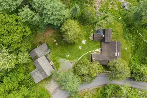 Exterior - 11 Lincoln St, Gloucester, MA 01930 photo 11 of 11