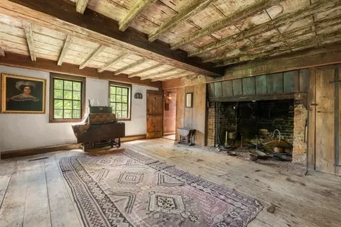 Other - 11 Lincoln St, Gloucester, MA 01930 photo 2 of 4