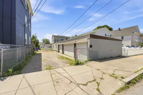 Exterior - 415 Anthony St, Fall River, MA 02720 photo 5 of 12
