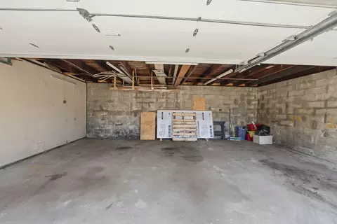 Exterior - 415 Anthony St, Fall River, MA 02720 photo 11 of 12