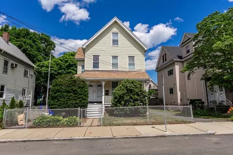 22 Stearns St, Malden, MA 02148