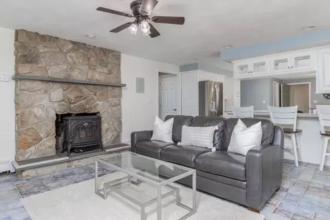 Living - 4 Upton St, Dunstable, MA 01827 photo 1 of 6