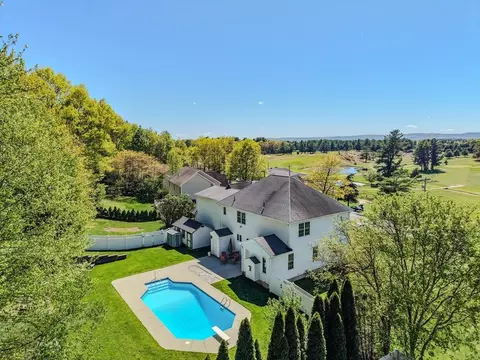 View/Area - 1507 E Mountain Rd, Westfield, MA 01085 photo 3 of 3