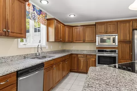 Kitchen - 1507 E Mountain Rd, Westfield, MA 01085 photo 3 of 3