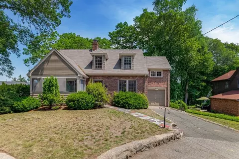 3 Chesterford Ter, Winchester, MA 01890
