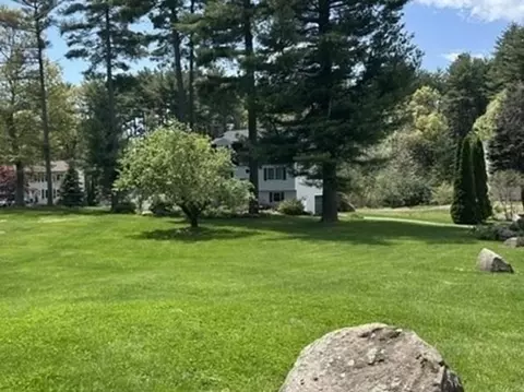 26 Frederick Cir, Tewksbury, MA 01876