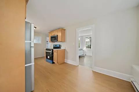 Entry Way - 196 South St #A, Hingham, MA 02043 photo 2 of 2