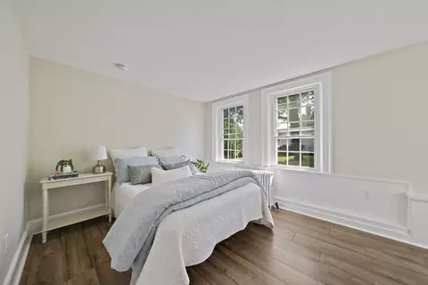 Bedroom - 196 South St #A, Hingham, MA 02043 photo 2 of 3