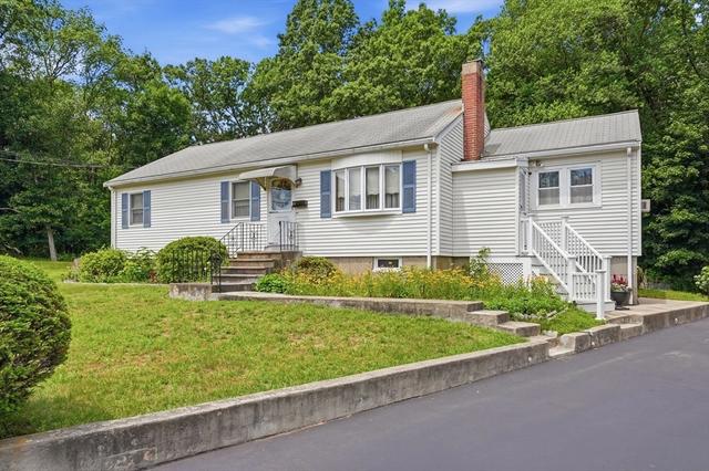 16 Gloria Rd, Randolph, MA 02368