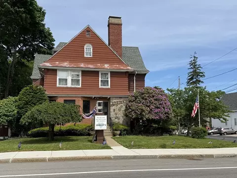 140 Pleasant St, Weymouth, MA 02190