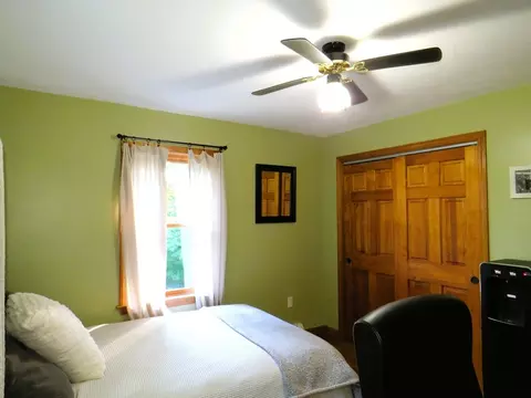 Bedroom - 14 Circle Dr, Dudley, MA 01571 photo 2 of 4