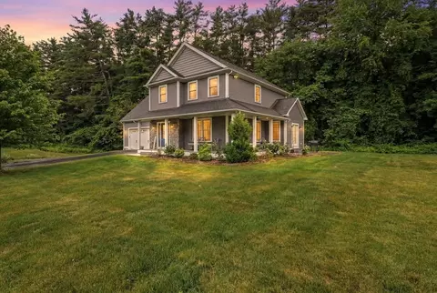 18 Pine St, Belchertown, MA 01007